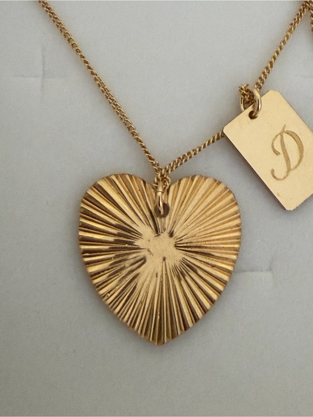 CUFFED BY NANO Rowan charm necklace gold fanned heart initial D - NIB!